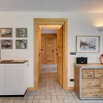 شقة Apartment Winn, Alpes Agency, Central Chamonix, Sleeps 6 شامونكس