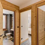 Apartment Winn, Alpes Agency, Central Chamonix, Sleeps 6 *