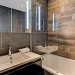 Apartment Winn, Alpes Agency, Central Chamonix, Sleeps 6 شقة *