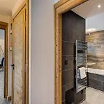Apartment Winn, Alpes Agency, Central Chamonix, Sleeps 6 *