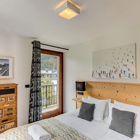 Winn, Alpes Travel, Chamonix, Sleeps 6