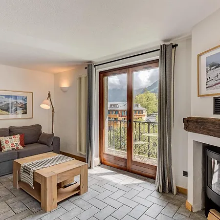 Winn, Alpes Travel, Chamonix, Sleeps 6