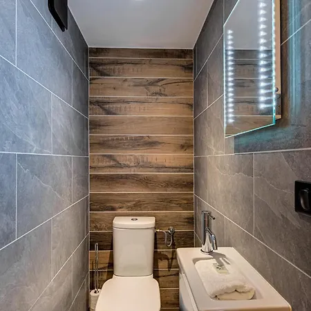 Winn, Alpes Travel, Chamonix, Sleeps 6 Apartamento